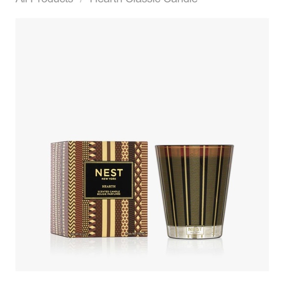 Nest Fragrances Hearth Classic Candle 8.1 Oz 
Festive & Woody New - Picture 1 of 8